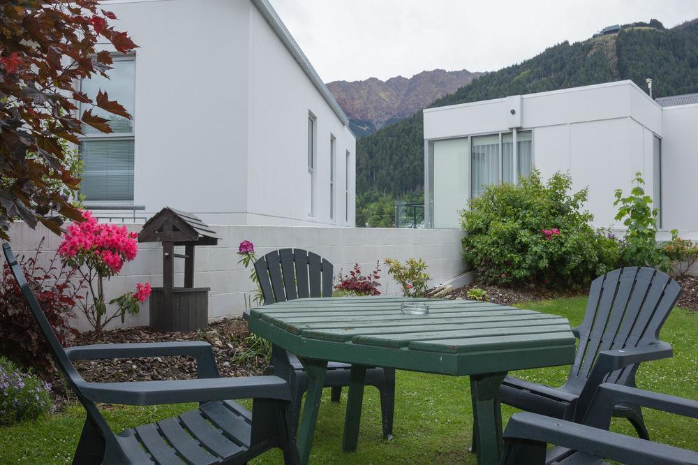 Caples Court Motel & Apartments Queenstown Exteriér fotografie