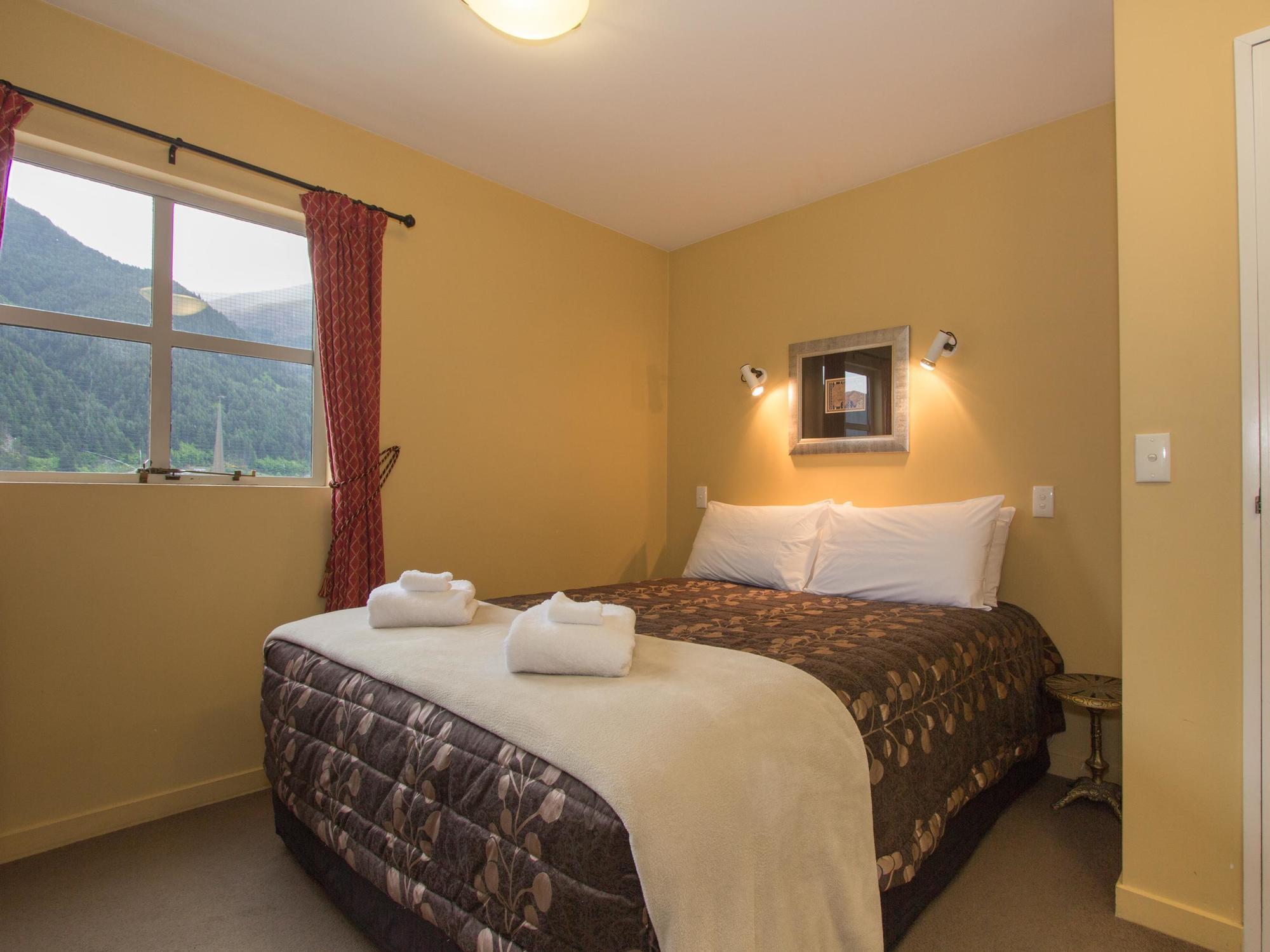 Caples Court Motel & Apartments Queenstown Exteriér fotografie