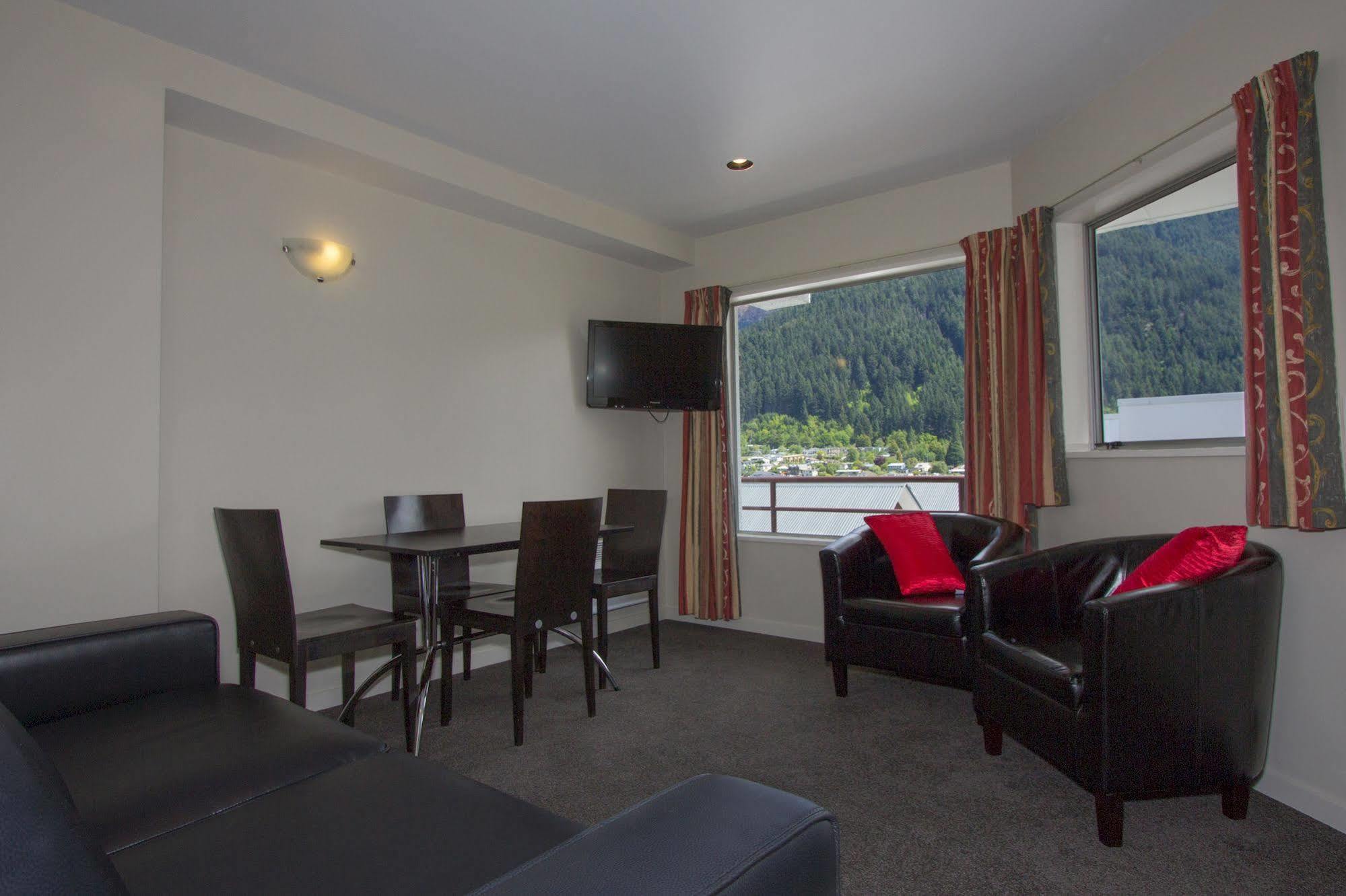 Caples Court Motel & Apartments Queenstown Exteriér fotografie