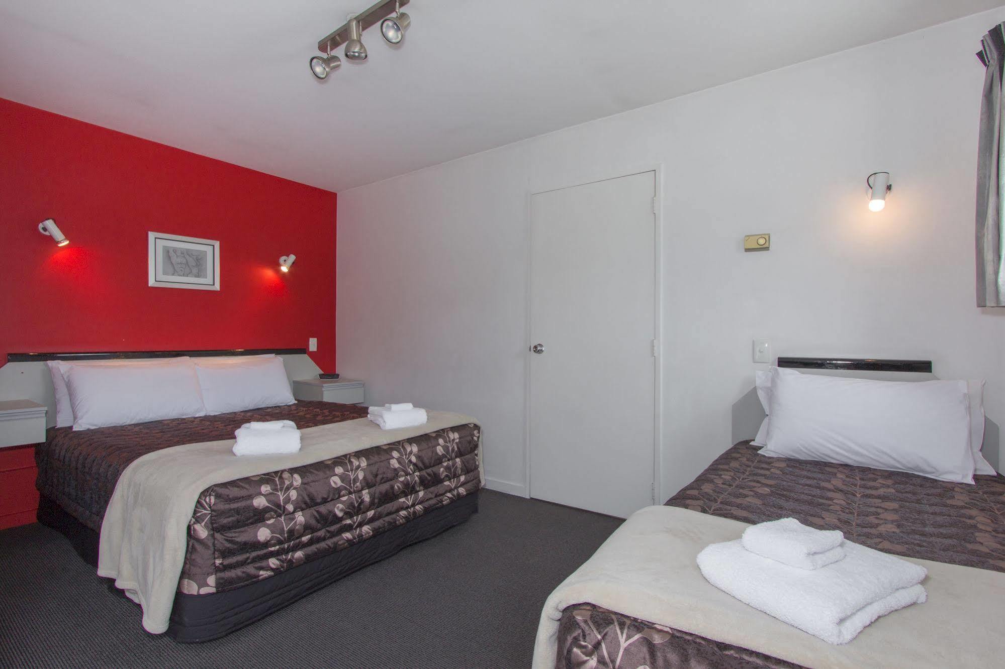 Caples Court Motel & Apartments Queenstown Exteriér fotografie