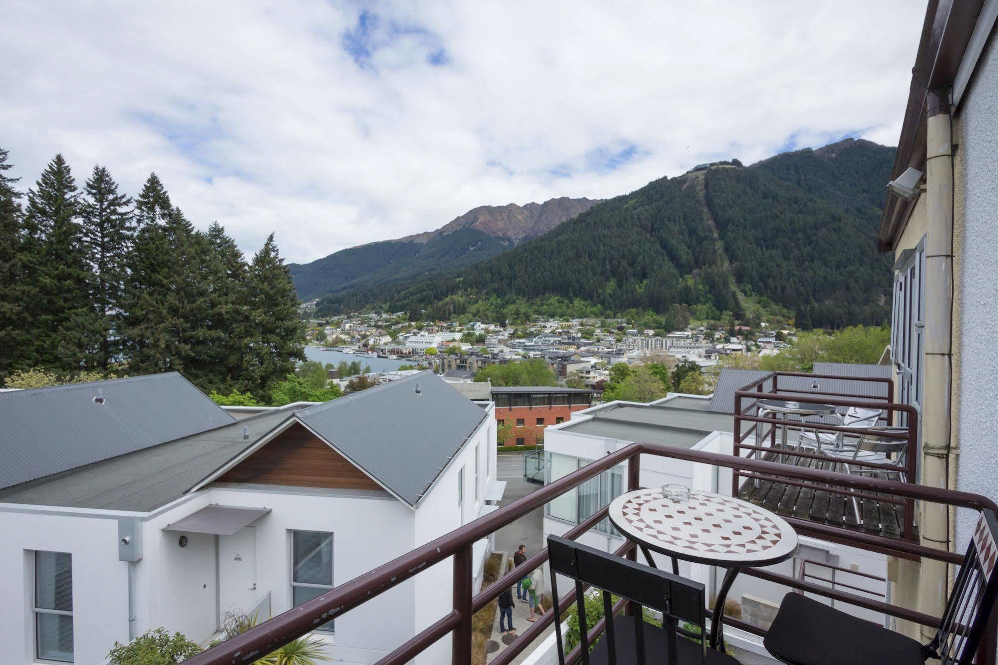 Caples Court Motel & Apartments Queenstown Exteriér fotografie